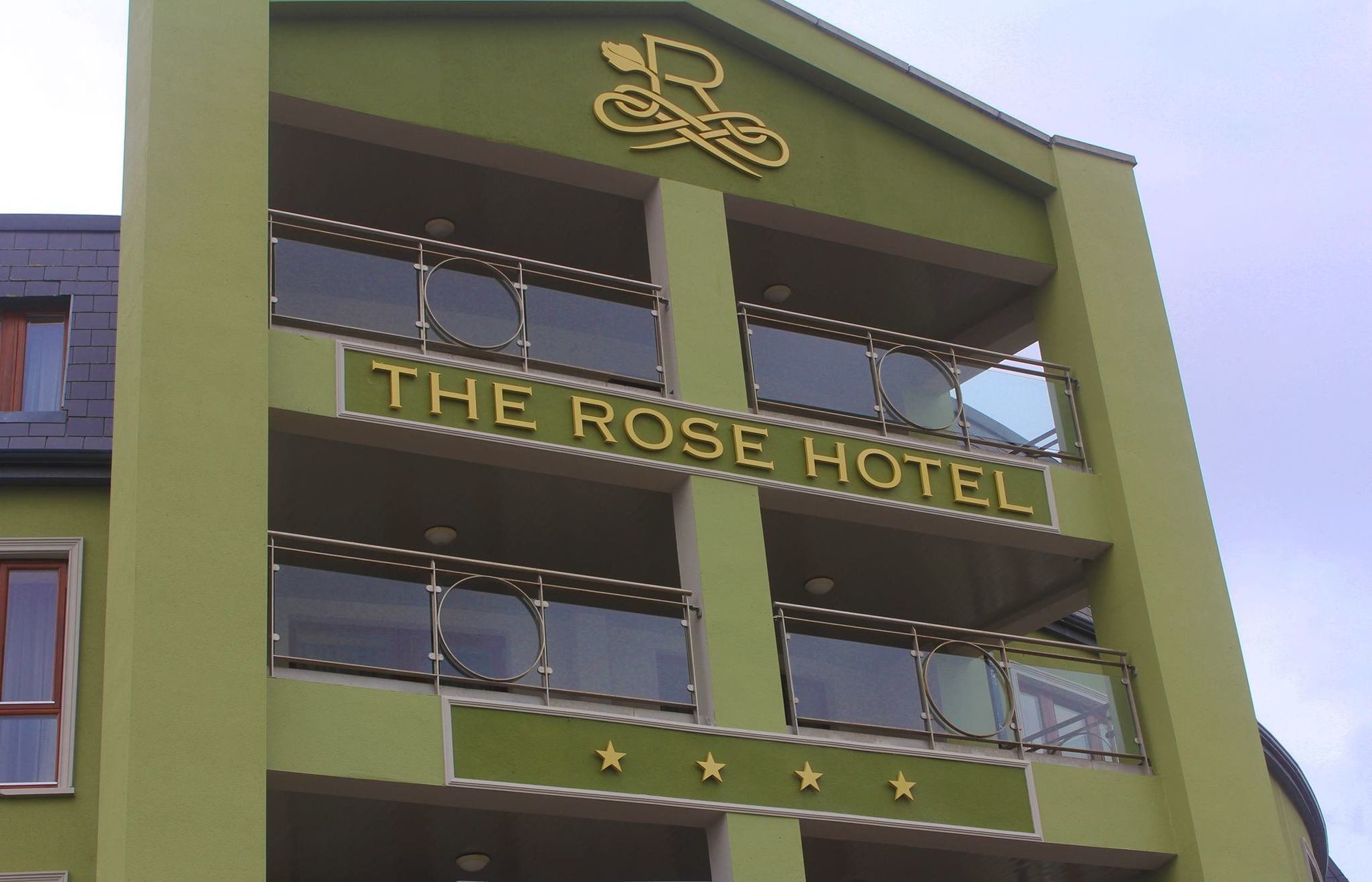 The Rose Hotel ทราลี ภายนอก รูปภาพ